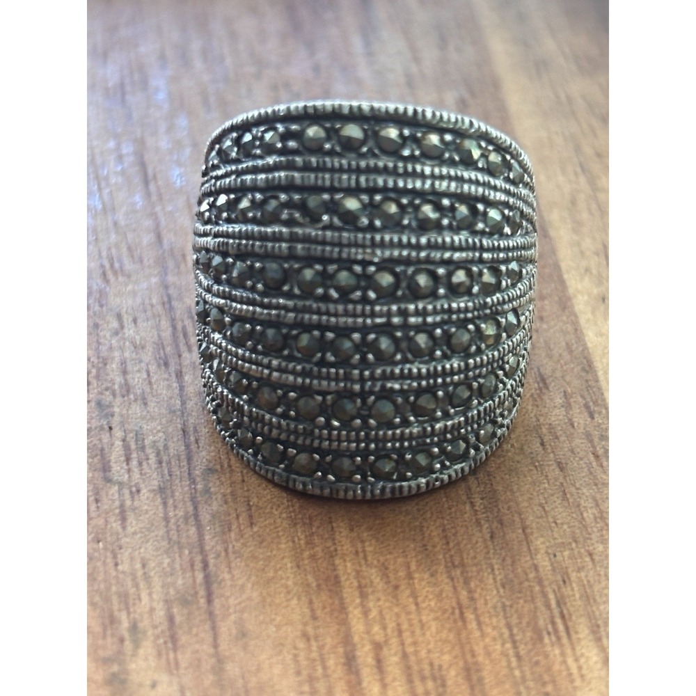 VINTAGE STERLING SILVER 925  MARCASITE RING  9.5 Grams Size 7.25